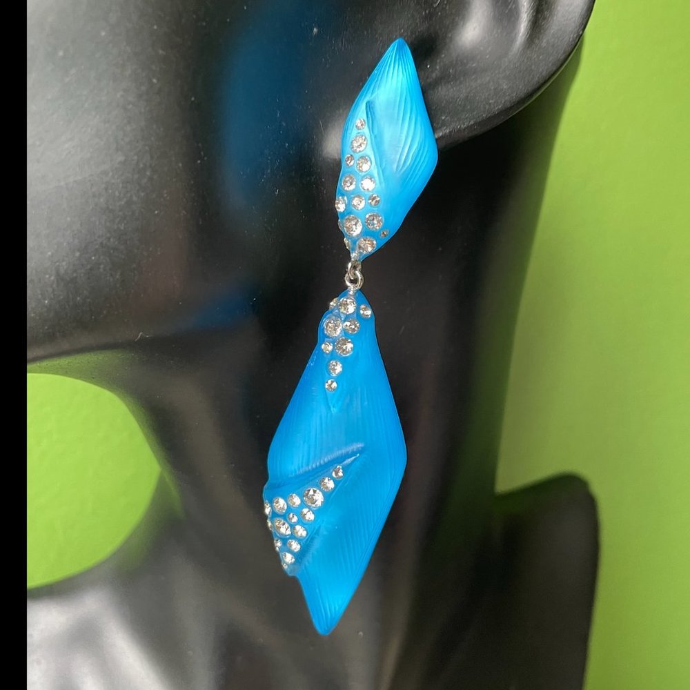 💙 ALEXIS BITTAR 💙 Neon Blue Punk Deco Lucite Crystal Drop Earrings NWT - Picture 2 of 10